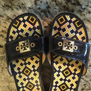 Tory Burch size 8 wooden heel slides
